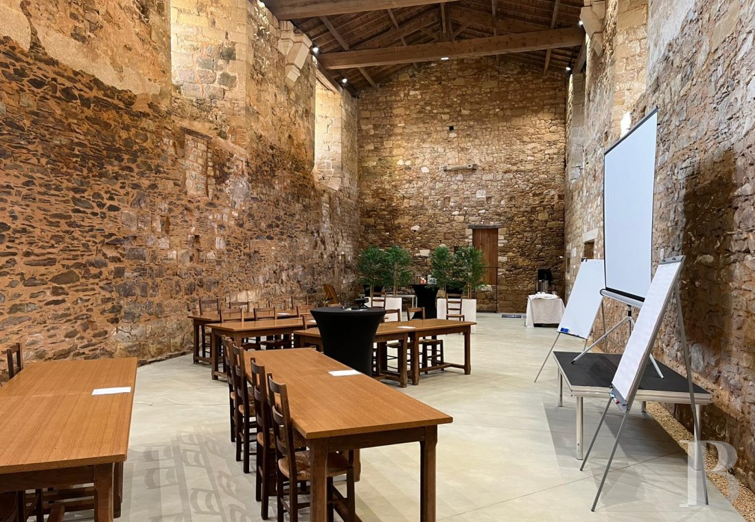 A peaceful stay in a renovated former Cistercian abbey in Vendée, not far from La Roche-sur-Yon - photo  n°10